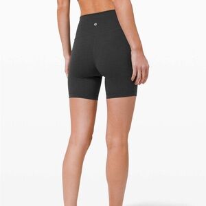 Lululemon Wunder Train High-Rise Shorts Black Size 4